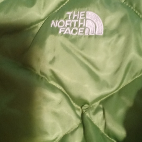 Brand new Northface jacket - Picture 2 of 9